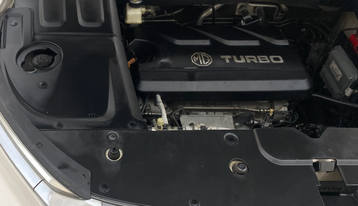 2019 MG HECTOR SHARP 1.5 DCT PETROL DUAL TONE, Petrol, Automatic, 73,696 km, Engine View - Right