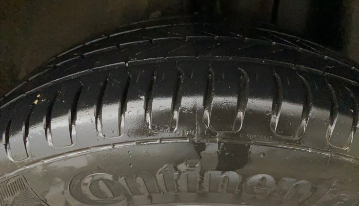 2022 Volkswagen TAIGUN HIGHLINE 1.0 TSI MT, Petrol, Manual, 97,139 km, Left Rear Tyre Tread