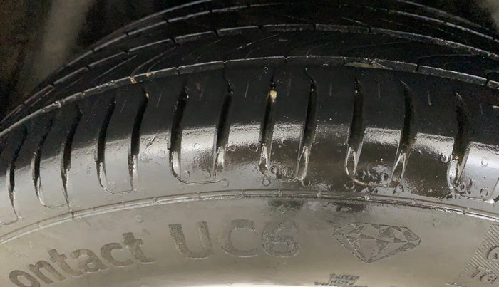 2022 Volkswagen TAIGUN HIGHLINE 1.0 TSI MT, Petrol, Manual, 97,139 km, Right Rear Tyre Tread