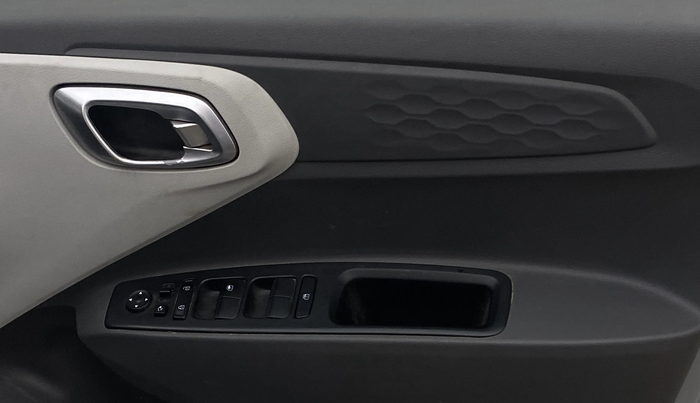 2021 Hyundai GRAND I10 NIOS SPORTZ AMT 1.2 KAPPA VTVT, Petrol, Automatic, 83,628 km, Driver Side Door Panels Control