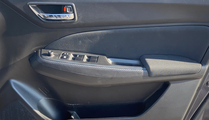 2024 Maruti Swift VXI, Petrol, Manual, 6,703 km, Driver Side Door Panels Control
