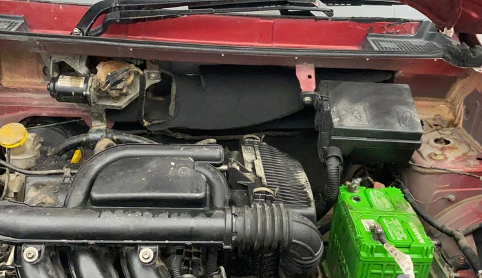 2017 Renault Kwid RXT 0.8, Petrol, Manual, 33,767 km, Engine View - Left