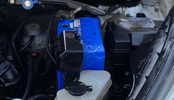 2018 Hyundai Xcent S 1.2, CNG, Manual, 1,22,642 km, Engine View - Left