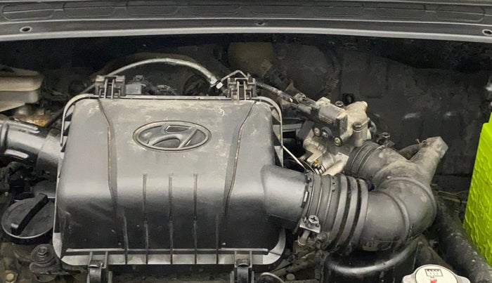 2014 Hyundai i10 SPORTZ 1.2, Petrol, Manual, 54,204 km, Engine View