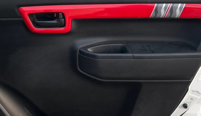 2023 Maruti S PRESSO VXI+, Petrol, Manual, 13,708 km, Driver Side Door Panels Control