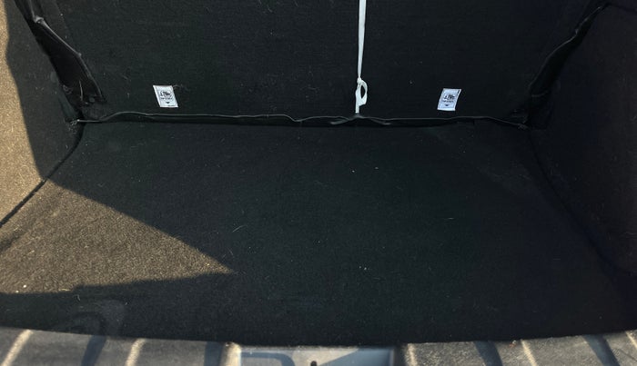 2022 Tata NEXON XM PLUS SUNROOF PETROL, Petrol, Manual, 59,792 km, Boot Inside