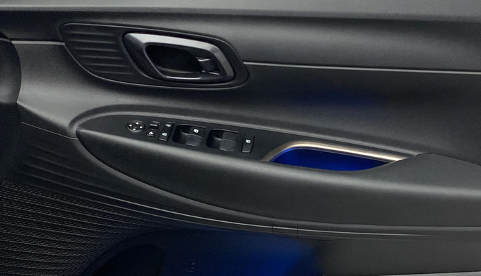 2021 Hyundai NEW I20 Asta 1.0 GDI Turbo IMT, Petrol, Manual, 39,270 km, Driver Side Door Panels Control