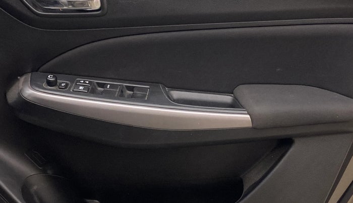 2022 Maruti Swift ZXI AMT, Petrol, Automatic, 80,288 km, Driver Side Door Panels Control