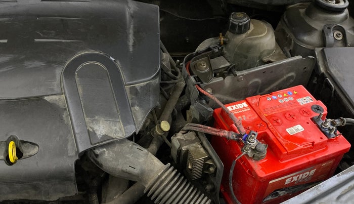 2013 Mahindra Verito 1.5 D4, Diesel, Manual, 1,27,281 km, Engine View - Left