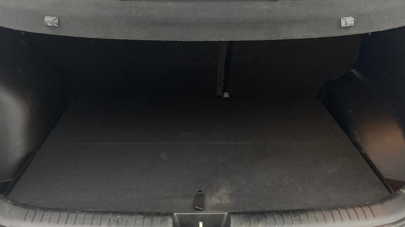 2018 Hyundai Creta SX PLUS AT 1.6 PETROL, Petrol, Automatic, 25,160 km, Boot Inside
