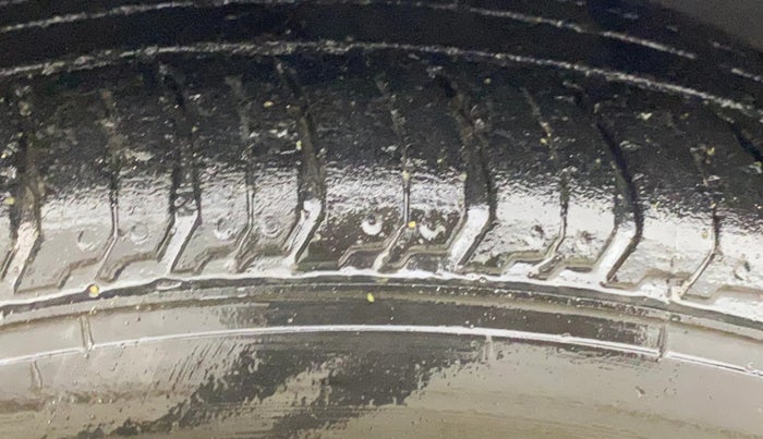 2020 Hyundai NEW I20 Asta 1.0 GDI Turbo IMT, Petrol, Manual, 52,422 km, Right Front Tyre Tread