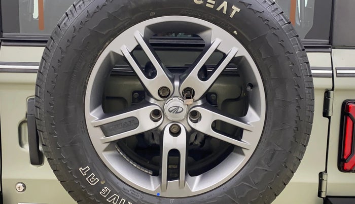 2022 Mahindra Thar LX PETROL HT 4WD AT, Petrol, Automatic, 34,063 km, Spare Tyre