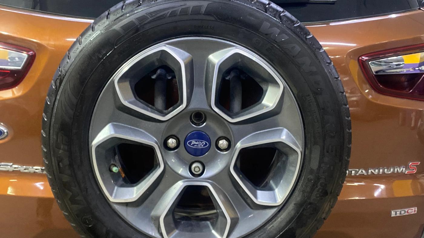 2020 Ford Ecosport TITANIUM 1.5L SPORTS(SUNROOF) DIESEL, Diesel, Manual, 46,392 km, Spare Tyre