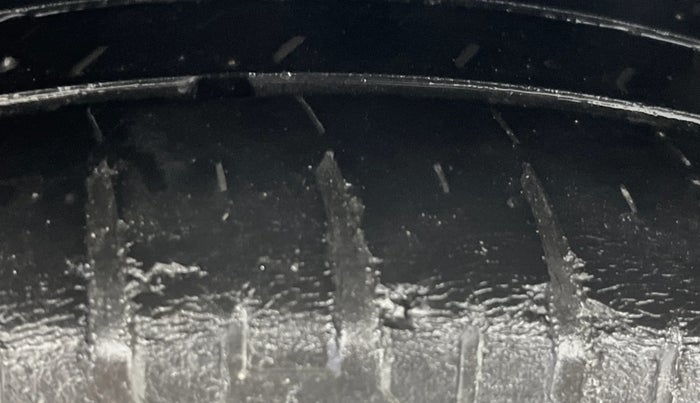 2019 Hyundai Verna 1.6 VTVT SX + AT, Petrol, Automatic, 81,131 km, Left Rear Tyre Tread