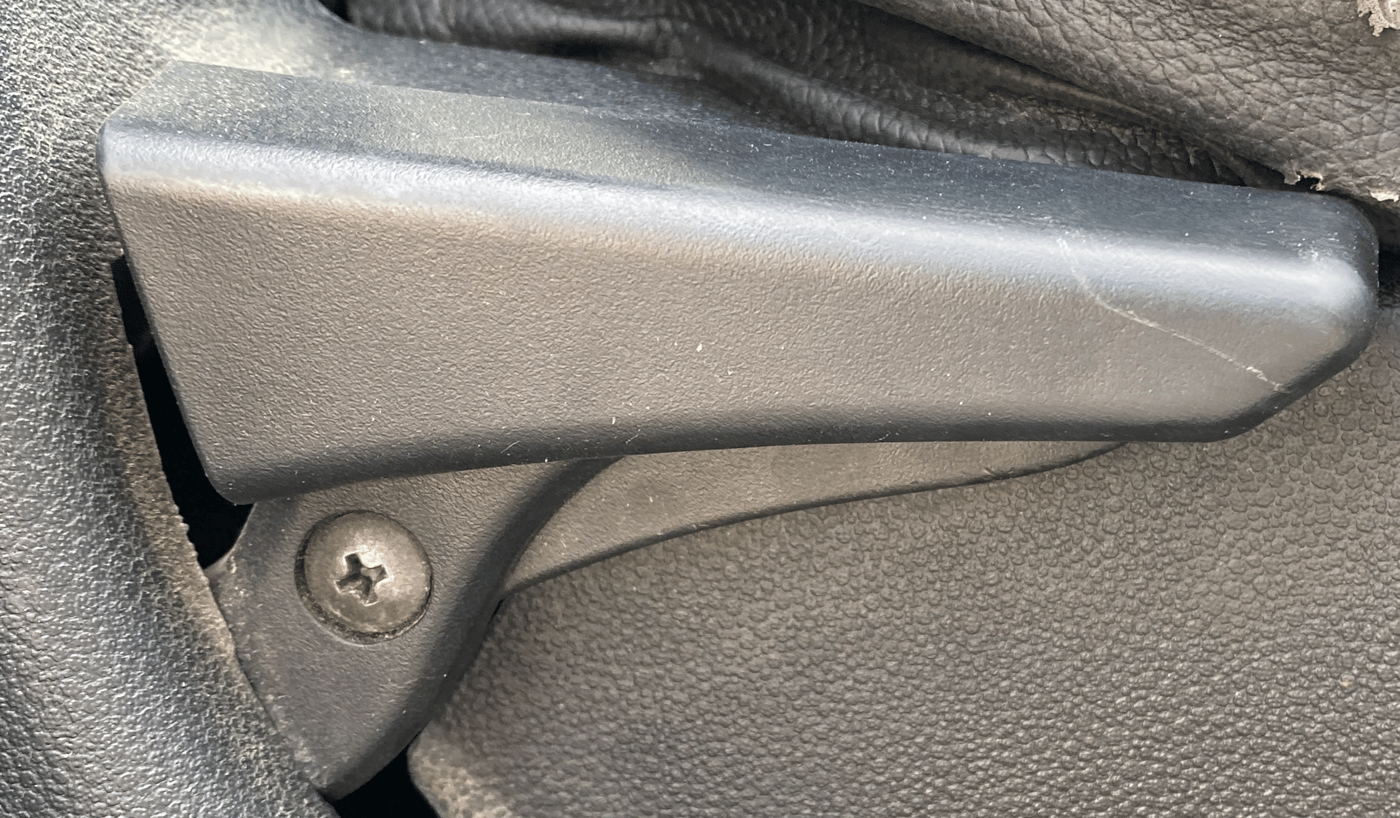 2017 Tata Tiago XT PETROL, Petrol, Manual, 27,057 km, Driver Side Adjustment Panel