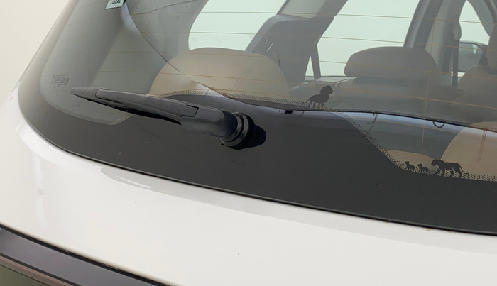 2024 Tata Safari ADVENTURE PLUS, Diesel, Manual, 29,863 km, Rear Wiper