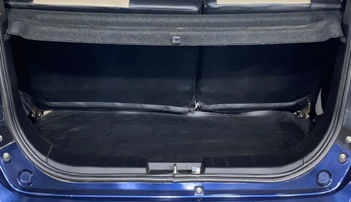 2017 Maruti Wagon R 1.0 VXI, Petrol, Manual, 26,069 km, Boot Inside