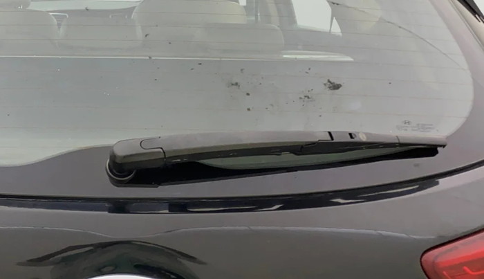 2017 Hyundai Tucson GLS 2WD AT DIESEL, Diesel, Automatic, 1,32,365 km, Rear Wiper