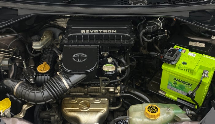 2016 Tata Tiago XZ PETROL, Petrol, Manual, 57,113 km, Engine View