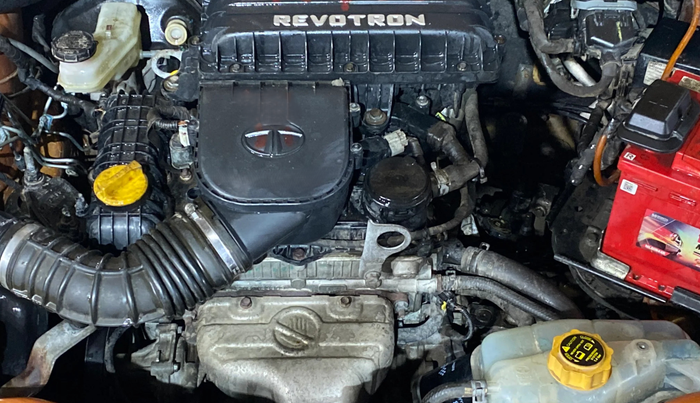 2018 Tata Tiago XZ PETROL, Petrol, Manual, 19,165 km, Engine View