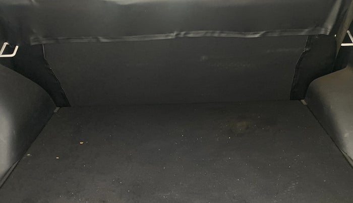 2023 KIA SELTOS HTE 1.5 PETROL, Petrol, Manual, 17,863 km, Boot Inside