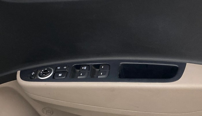 2016 Hyundai Grand i10 ASTA AT 1.2 KAPPA VTVT, Petrol, Automatic, 26,630 km, Driver Side Door Panels Control