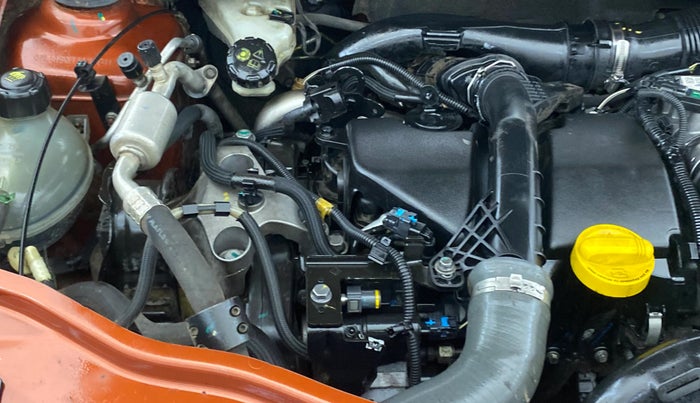 2017 Renault Duster 110 PS RXZ 4X2 AMT DIESEL, Diesel, Automatic, 1,37,469 km, Engine View - Right