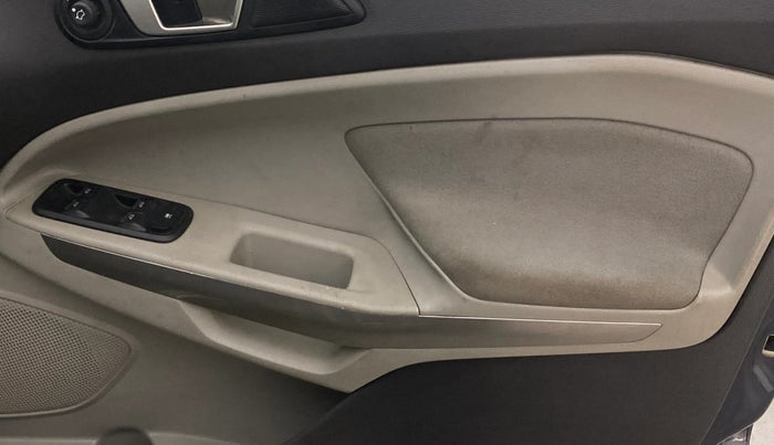 2014 Ford Ecosport TITANIUM 1.0L ECOBOOST, Petrol, Manual, 72,346 km, Driver Side Door Panels Control