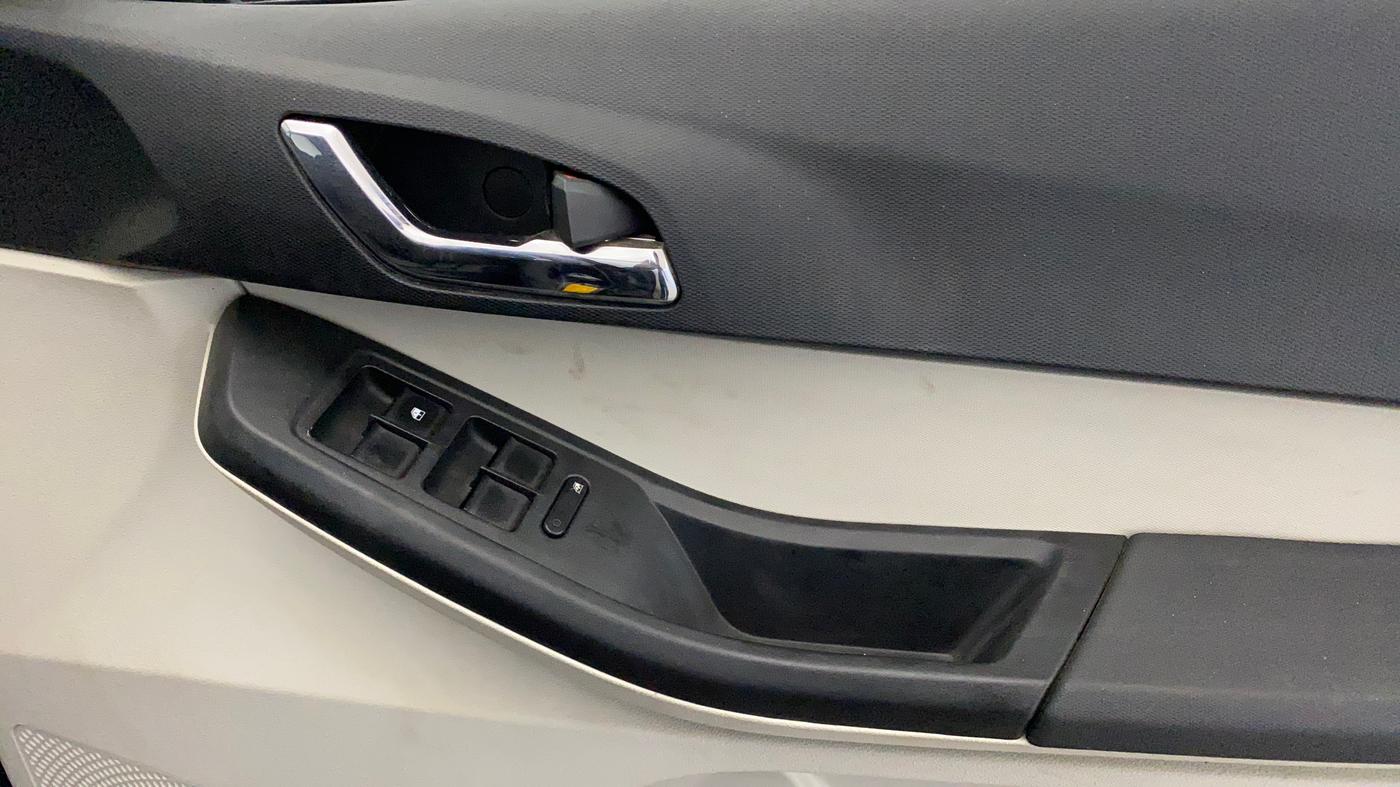 2023 Tata Tiago XZA PLUS PETROL, Petrol, Automatic, 21,223 km, Driver Side Door Panels Control