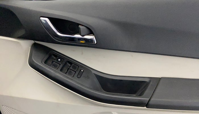 2023 Tata Tiago XZA PLUS PETROL, Petrol, Automatic, 21,223 km, Driver Side Door Panels Control