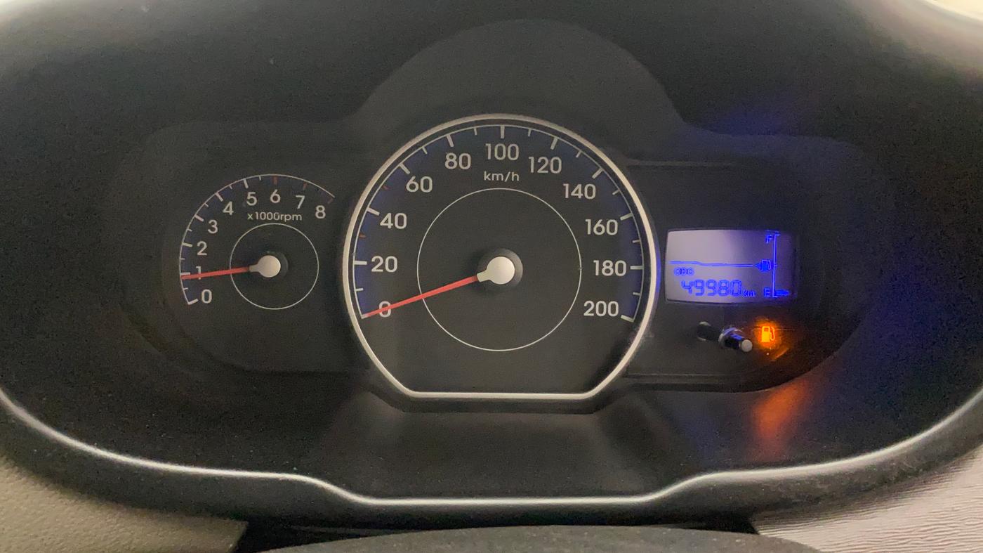 2015 Hyundai i10 SPORTZ 1.1, Petrol, Manual, 50,075 km, Odometer Image