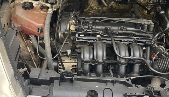 2016 Ford New Figo TITANIUM 1.2 PETROL MT, Petrol, Manual, 1,32,597 km, Engine View - Right