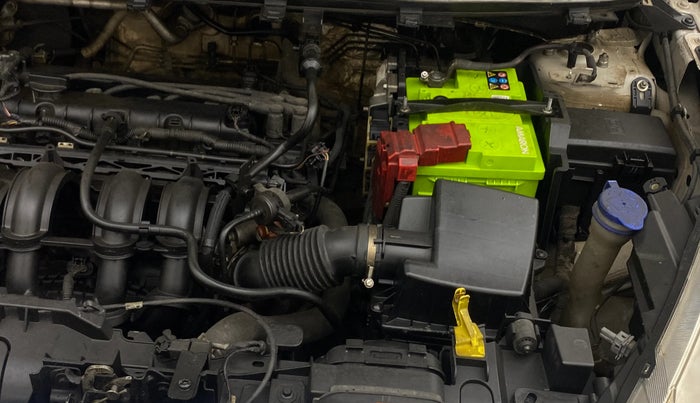 2016 Ford New Figo TITANIUM 1.2 PETROL MT, Petrol, Manual, 1,32,597 km, Engine View - Left