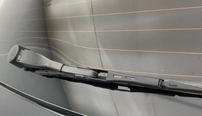 2023 Skoda KUSHAQ STYLE 1.0L TSI MT, Petrol, Manual, 15,595 km, Rear Wiper