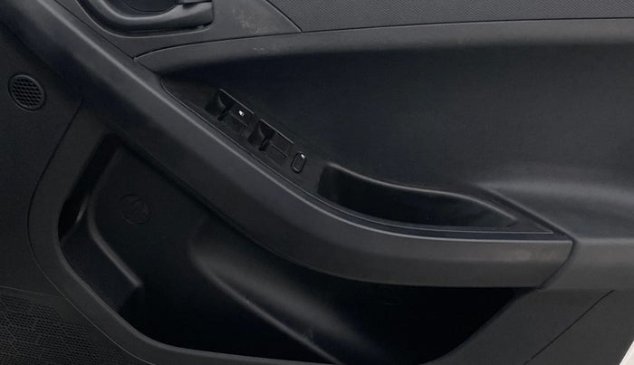 2023 Tata NEXON SMART+ 1.2 PETROL, Petrol, Manual, 46,667 km, Driver Side Door Panels Control