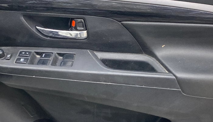 2019 Maruti XL6 ALPHA MT, Petrol, Manual, 52,801 km, Driver Side Door Panels Control