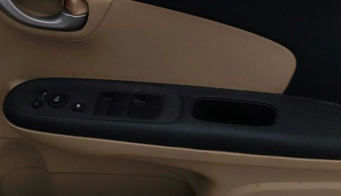 2014 Honda Amaze 1.2L I-VTEC VX, Petrol, Manual, 27,741 km, Driver Side Door Panels Control