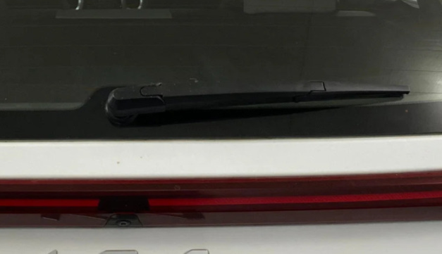 2022 KIA SONET HTX PLUS 1.0 IMT, Petrol, Manual, 20,678 km, Rear Wiper