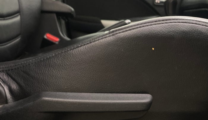 2016 Maruti Baleno ALPHA DIESEL 1.3, Diesel, Manual, 95,016 km, Driver Side Adjustment Panel