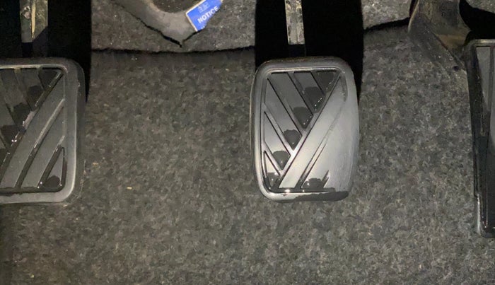 2015 Maruti Celerio ZXI, CNG, Manual, 58,610 km, Pedals