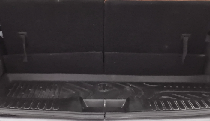 2021 MG HECTOR PLUS SHARP 2.0 DIESEL TURBO MT 6-STR, Diesel, Manual, 46,102 km, Boot Inside