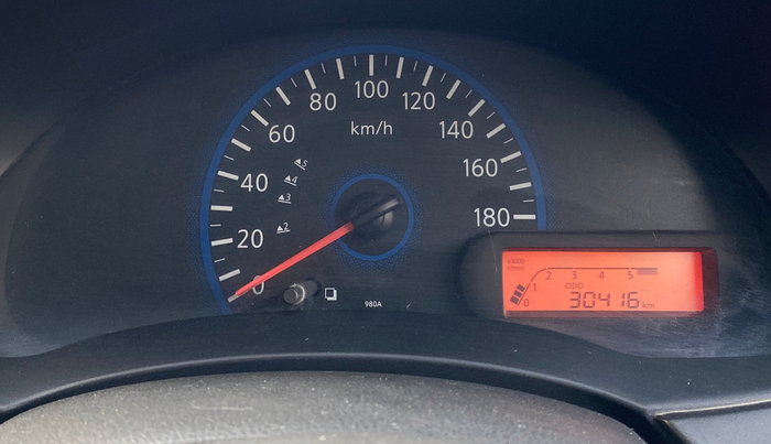 2018 Datsun Go T, Petrol, Manual, 30,404 km, Odometer Image