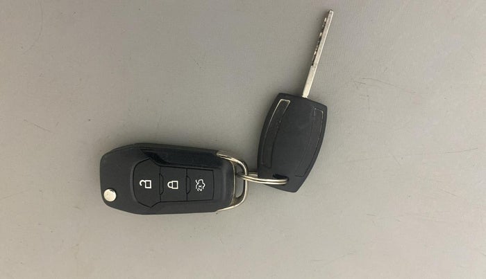 2016 Ford New Figo TREND 1.2 PETROL, Petrol, Manual, 92,442 km, Key Close Up