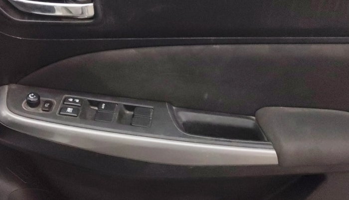 2019 Maruti Swift ZXI, Petrol, Manual, 79,756 km, Driver Side Door Panels Control