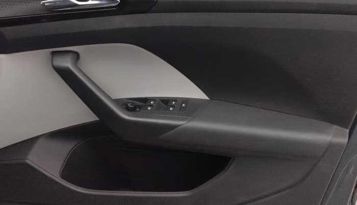 2022 Skoda KUSHAQ STYLE 1.5L TSI DSG, Petrol, Automatic, 29,374 km, Driver Side Door Panels Control