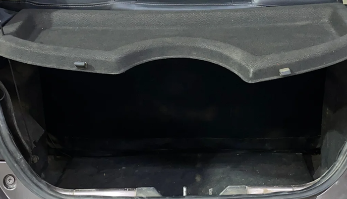 2016 Tata Tiago XZ PETROL, Petrol, Manual, 11,278 km, Boot Inside