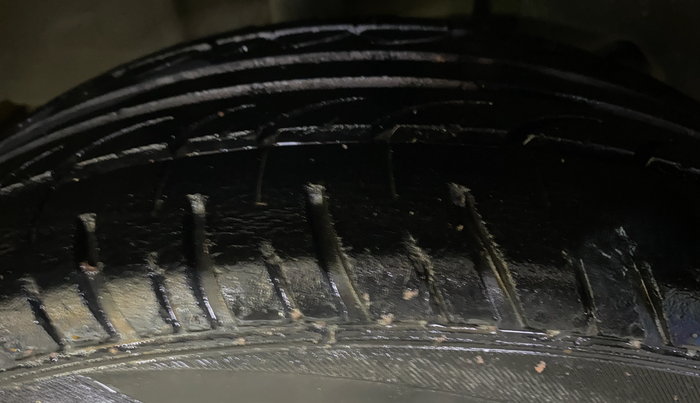 2016 Tata Tiago XZ PETROL, Petrol, Manual, 11,278 km, Right Rear Tyre Tread