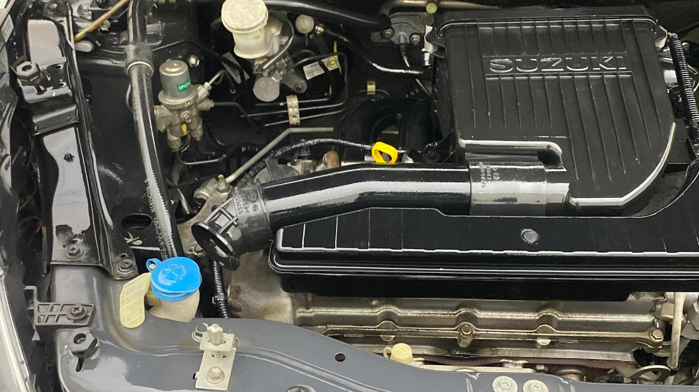 2013 Maruti Swift VXI, Petrol, Manual, 68,831 km, Engine View - Right