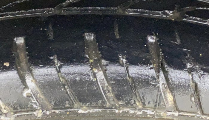 2022 Maruti Dzire VXI, Petrol, Manual, 67,369 km, Right Front Tyre Tread