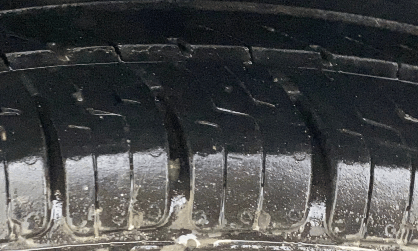 2022 Maruti Dzire VXI, Petrol, Manual, 67,278 km, Right Front Tyre Tread